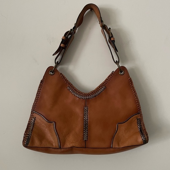 COLE HAAN G SERIES DETAILED WOMEN SHOULDER BAGS - Picture 2 of 6
